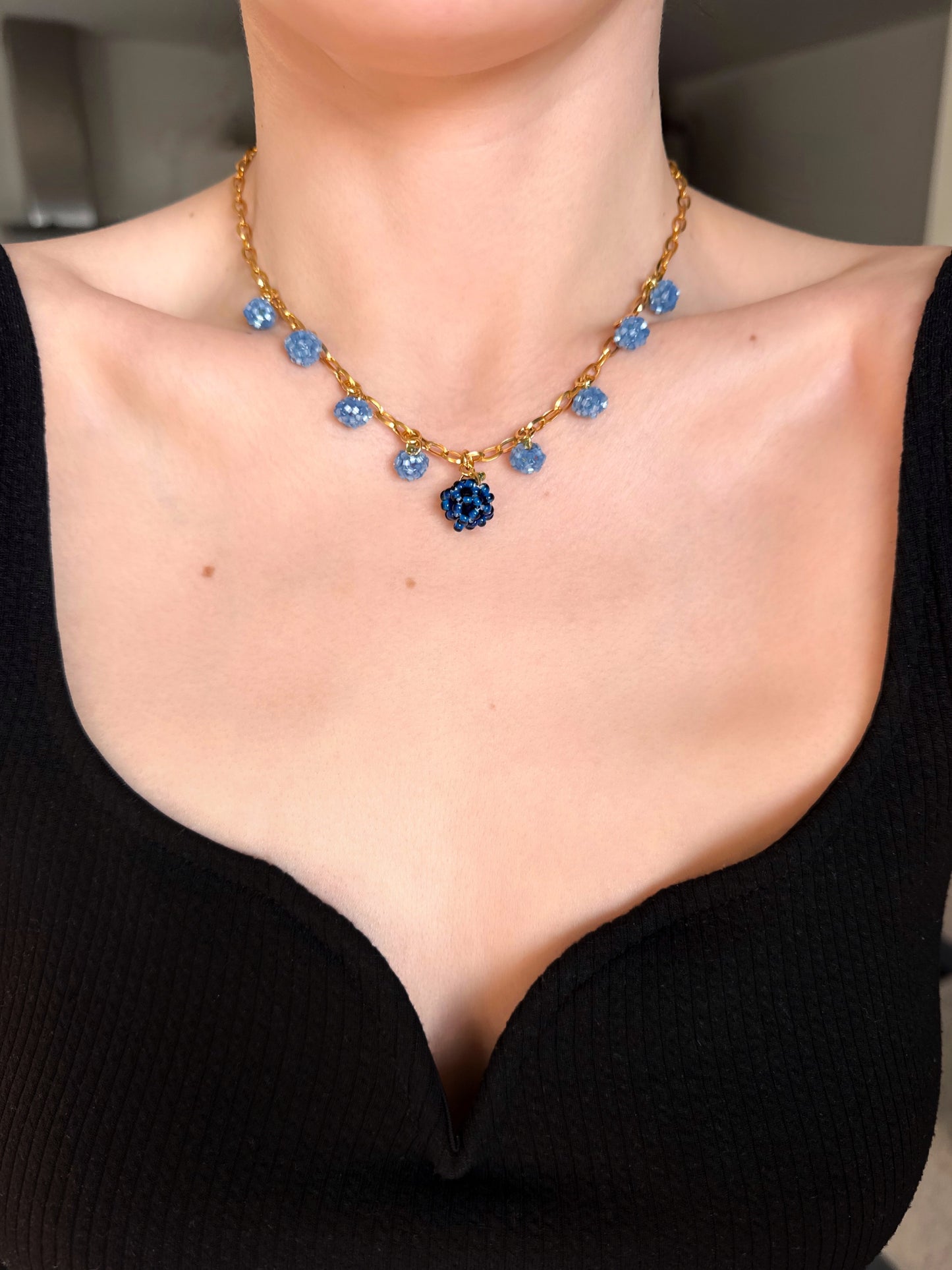 Collier multi charms de myrtilles