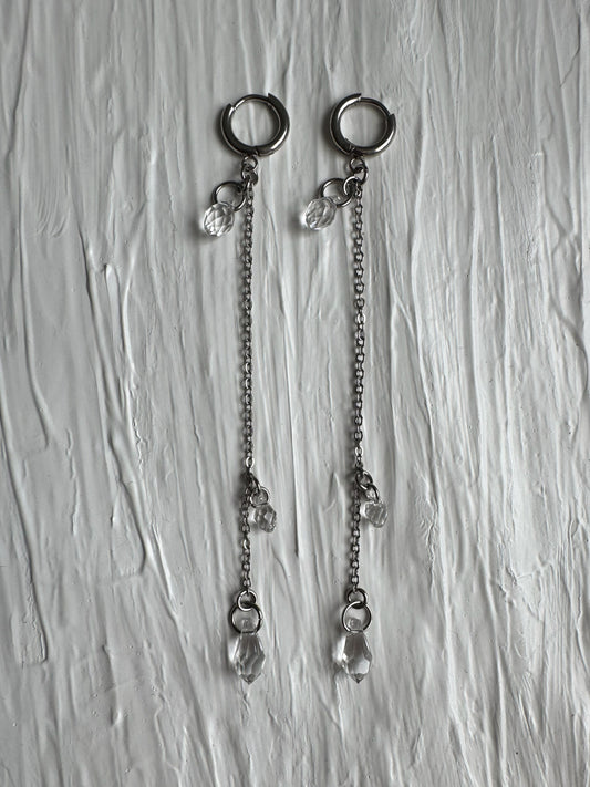 Boucles d’oreilles longues avec pendantes gouttes