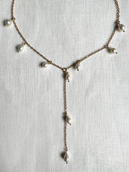 Collier Y avec perles d’eau douce