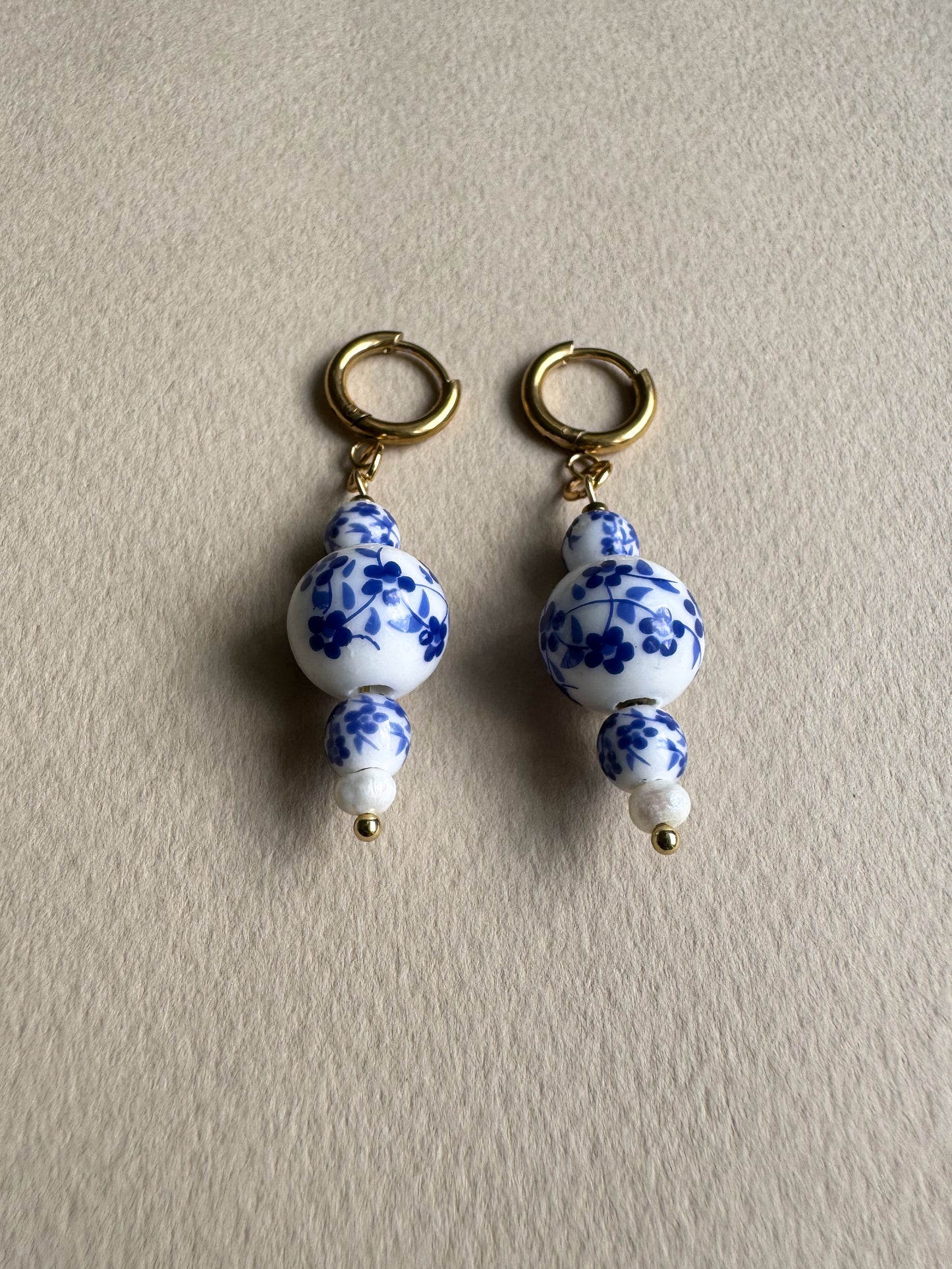 Schicke Chinoiserie-Ohrringe