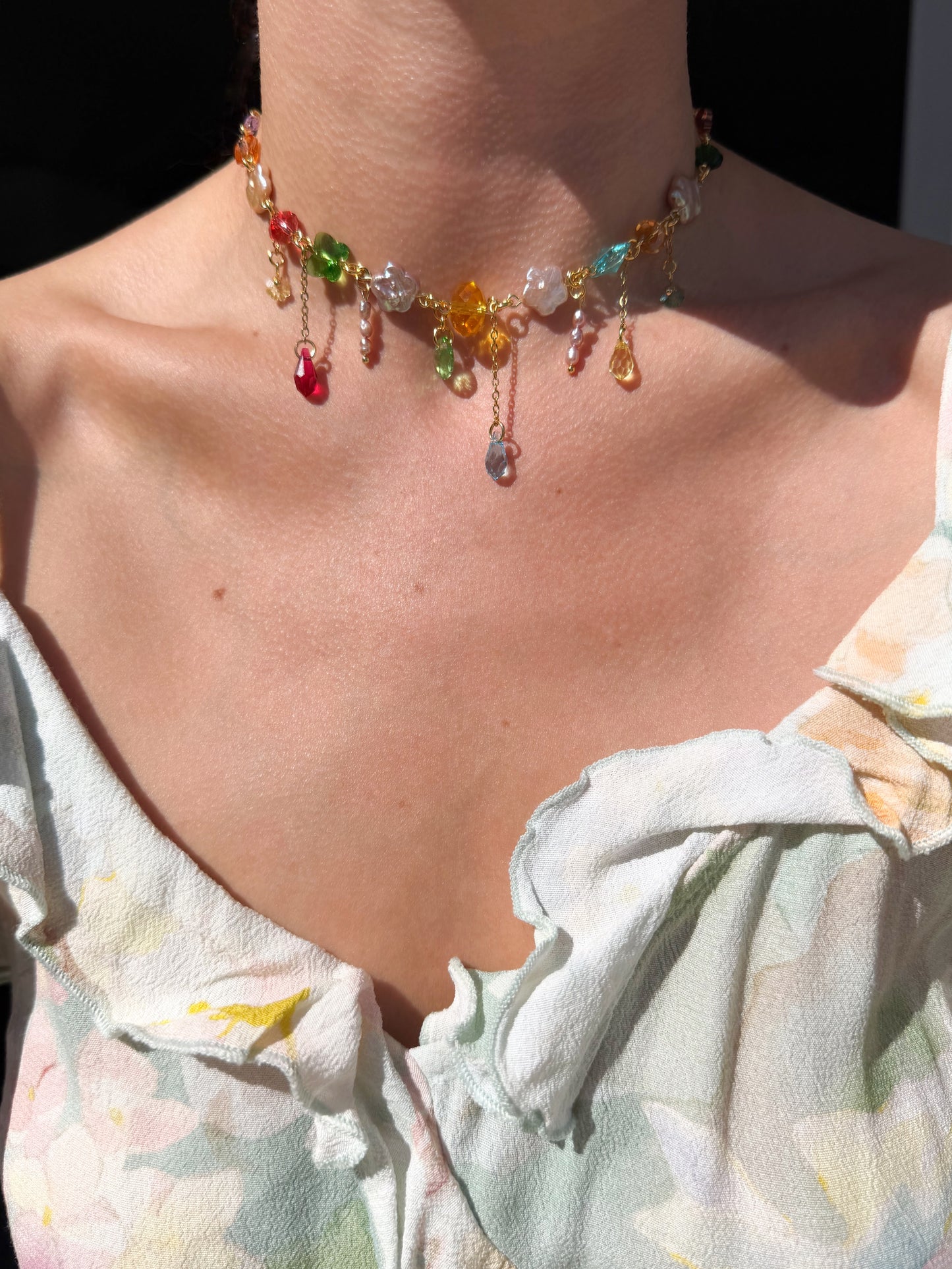 Flower baroque pearl & crystal necklace