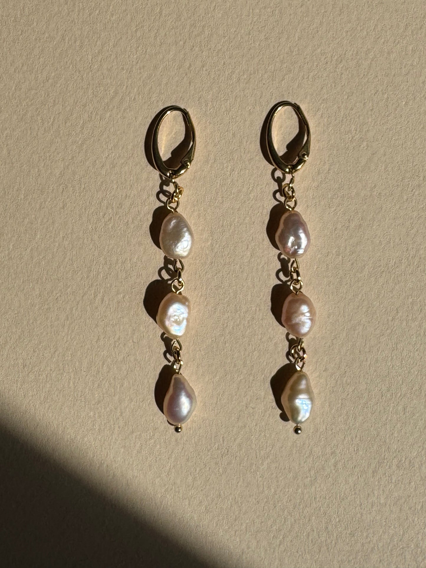 Süßwasserperlenohrringe