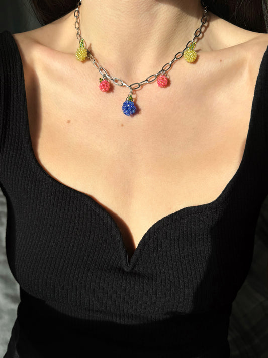 Collier multi charms de fruits