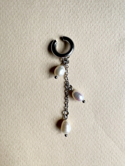 Ohrklemme mit Perlen und Silber