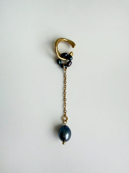 Ear cuff avec perles bleues