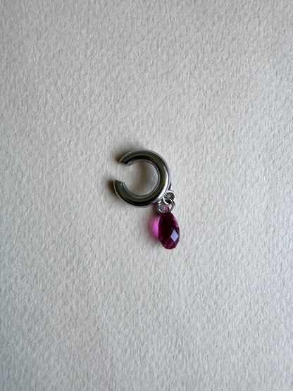 Tropfenförmiger Ohrschmuck