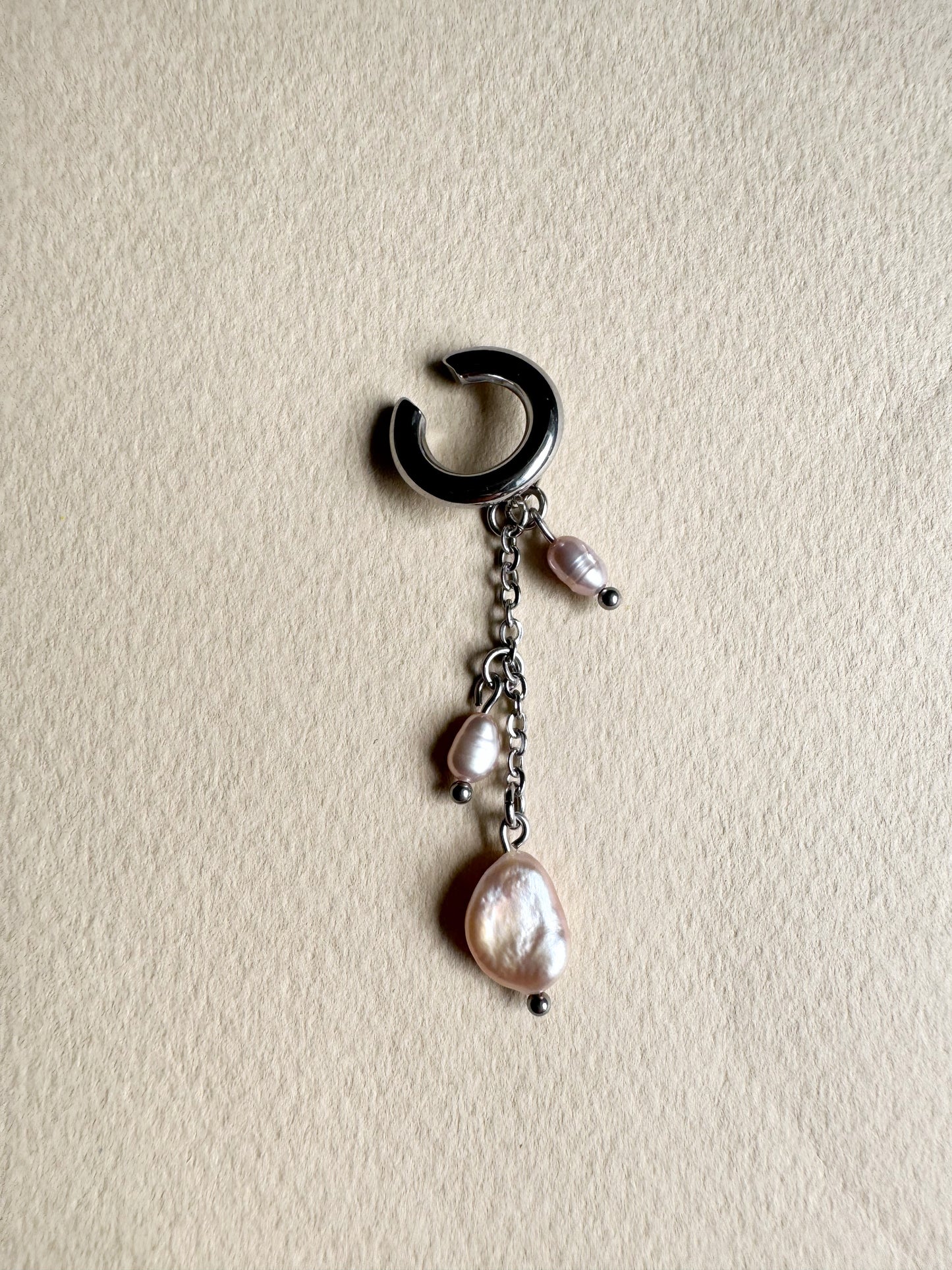 Ohrklemme mit Perlen und Silber