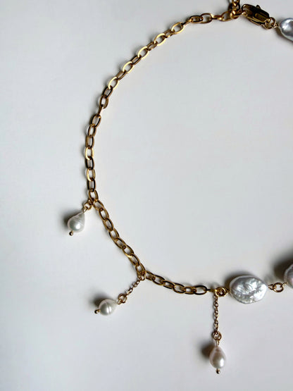 Euphoria II pearl necklace