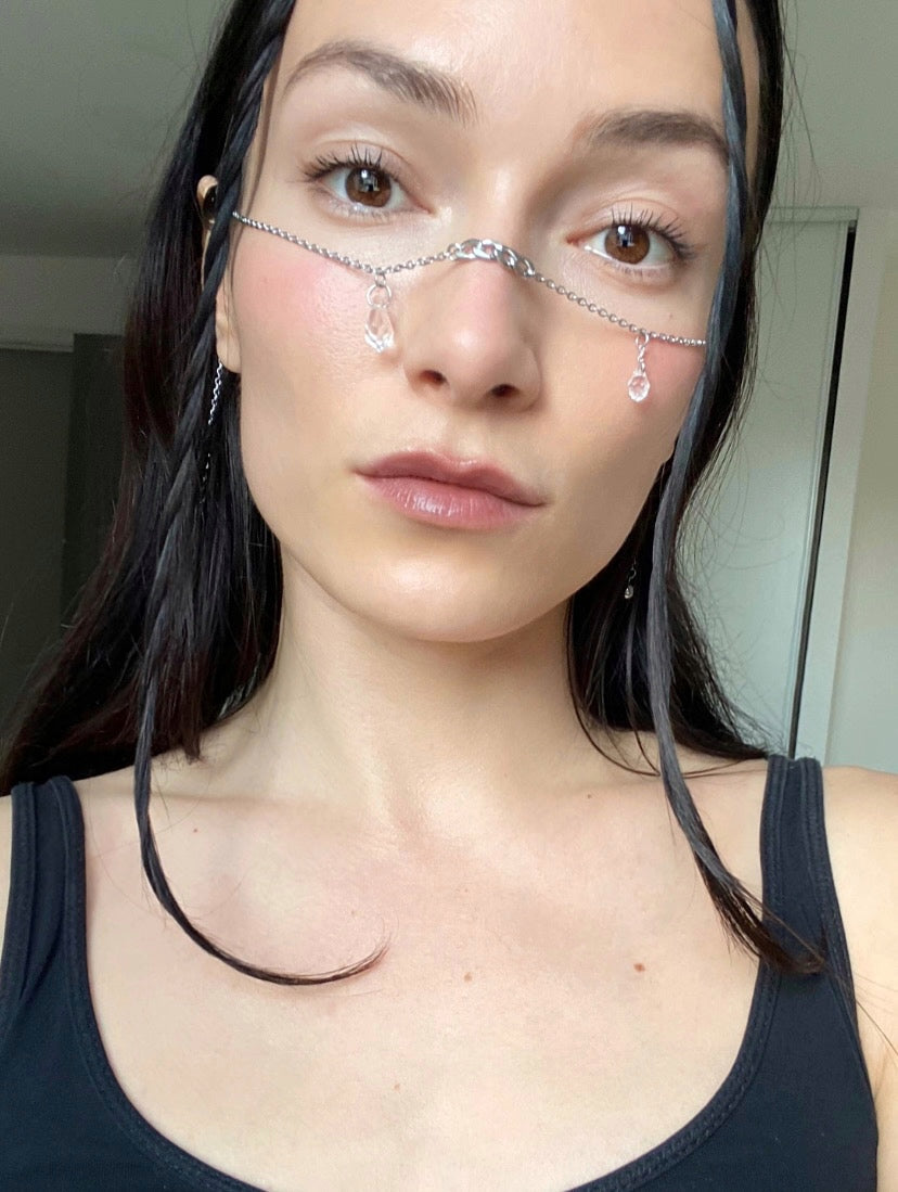 Silberne Gesichtskette