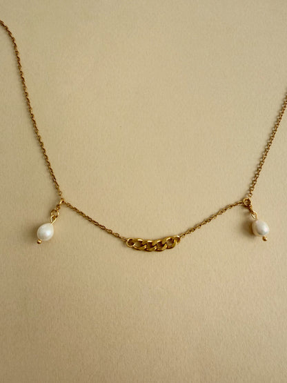 Chaine de visage perlée