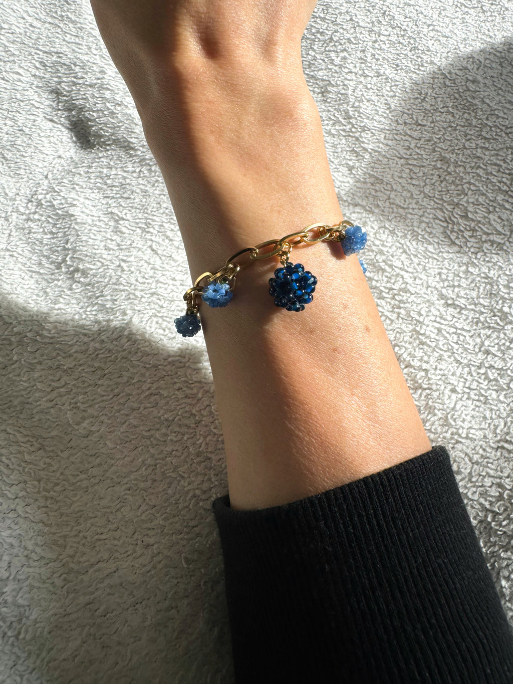 Bracelet multi breloques fruits