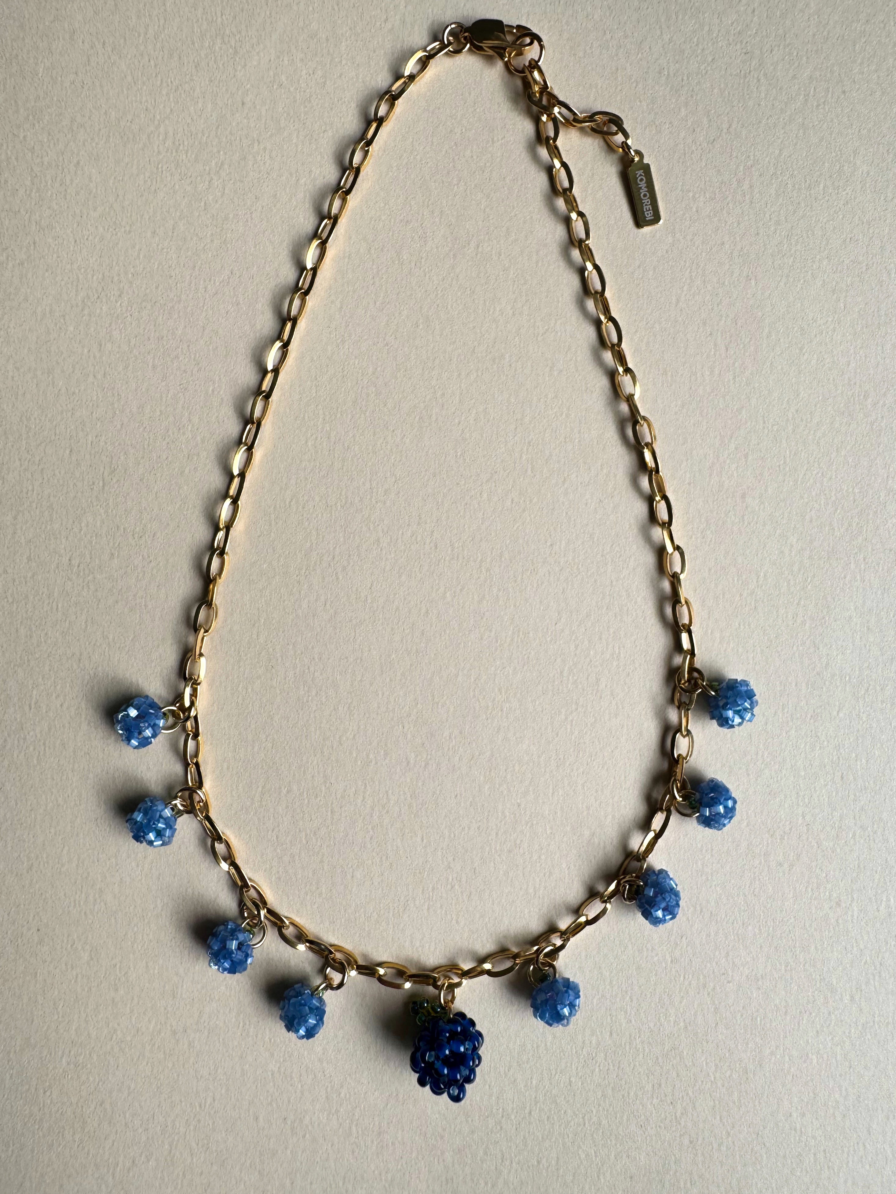Collier multi charms de myrtilles