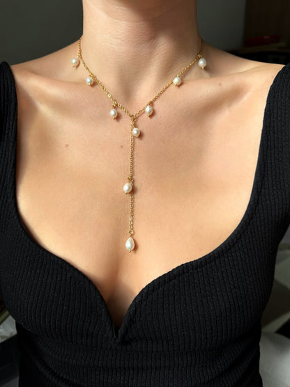 Collier Y avec perles d’eau douce