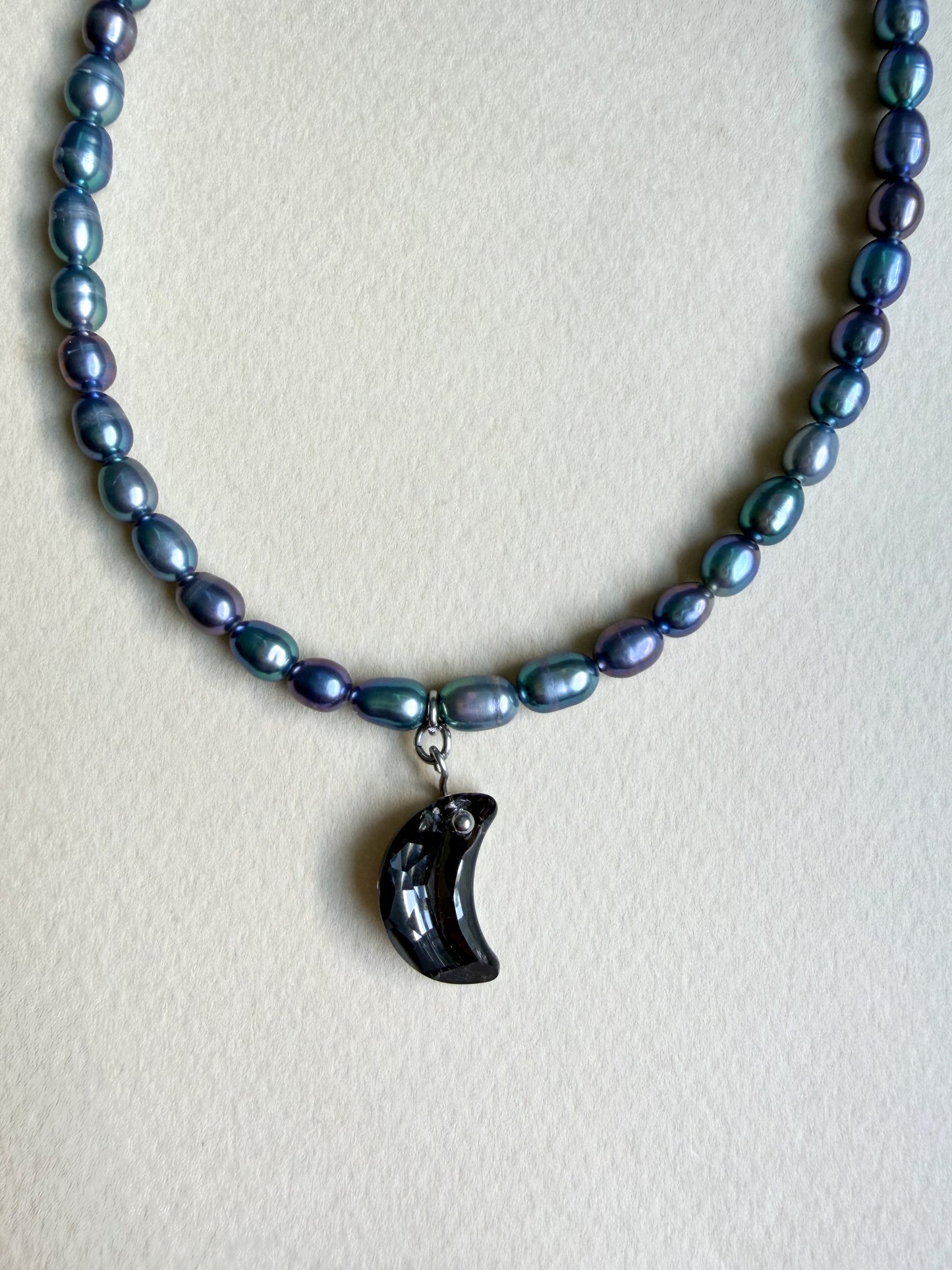 Collier Dark Moon