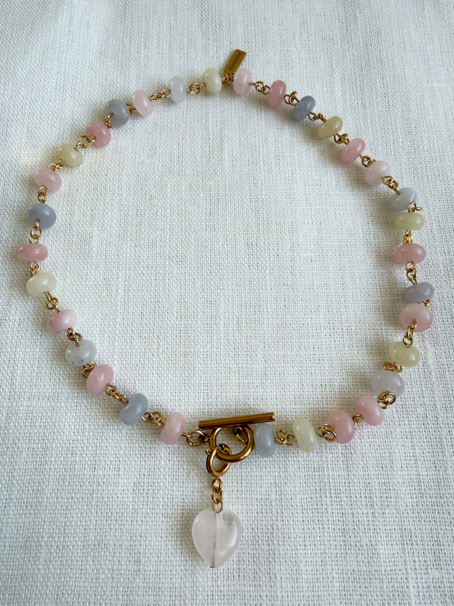 Halskette aus Jade und Beryll