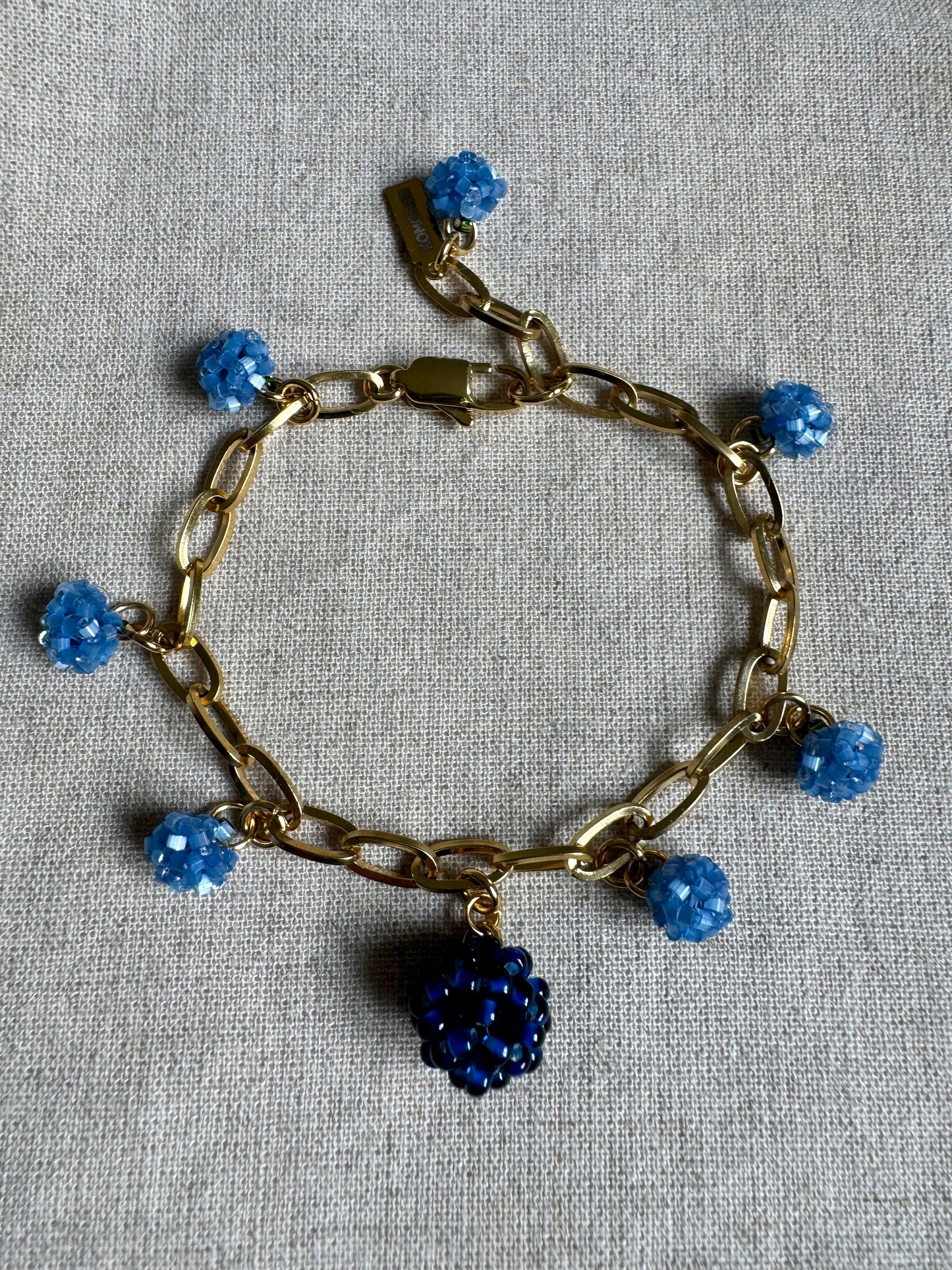 Bracelet multi breloques fruits