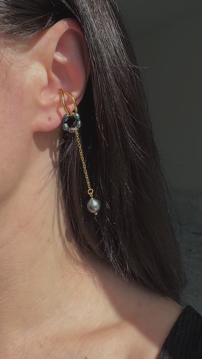 Ear cuff avec perles bleues