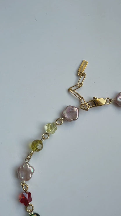 Flower baroque pearl & crystal necklace