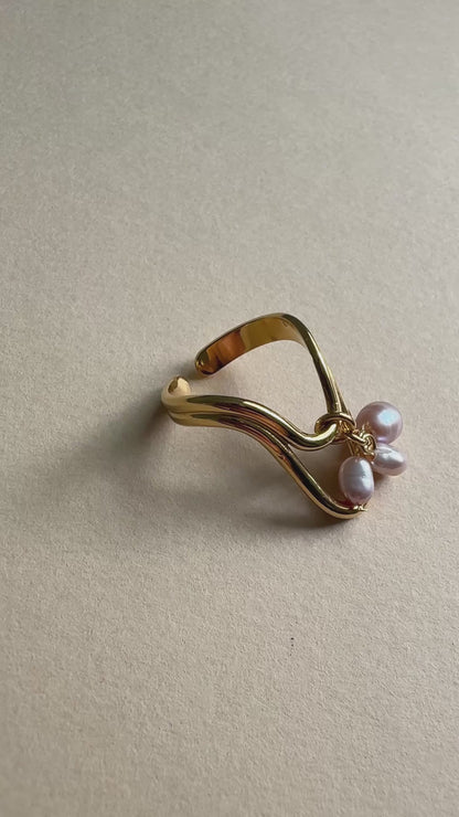 Gold- und Perlenring