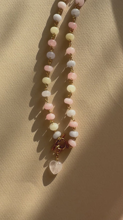 Halskette aus Jade und Beryll